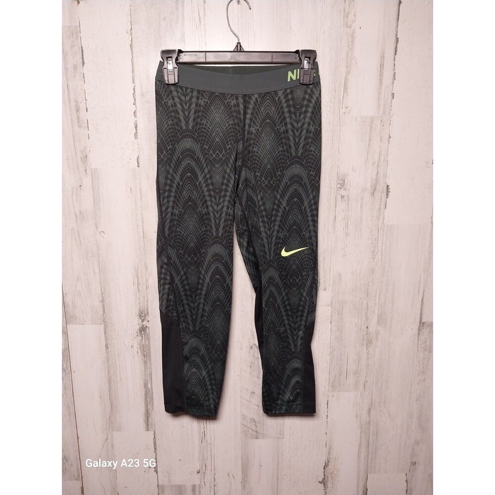 Nike Pro Green/Black Compression Legging Women's Medium Capri